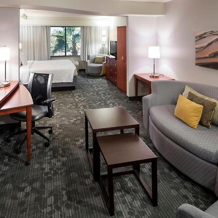 Courtyard By Marriott Phoenix West/Avondale Exterior foto